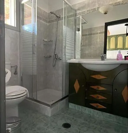 Casa Prive Párosz